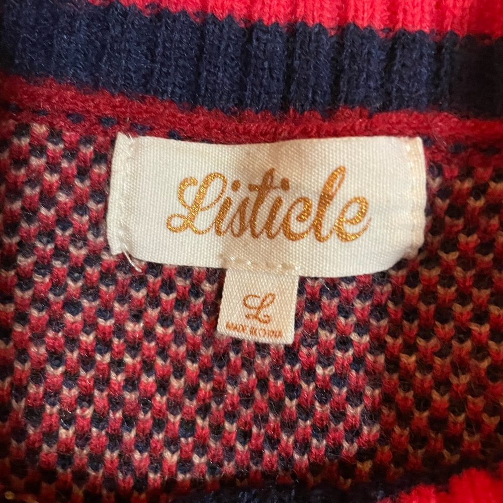 Listicle brand Heart Pattern Sweater - Picture 2 of 3
